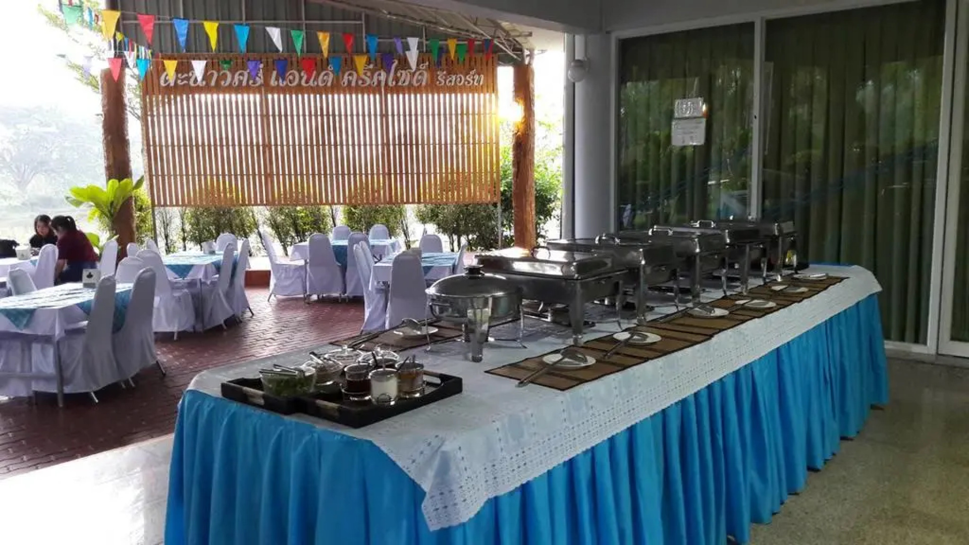 Tanaosri & Creekside Resort