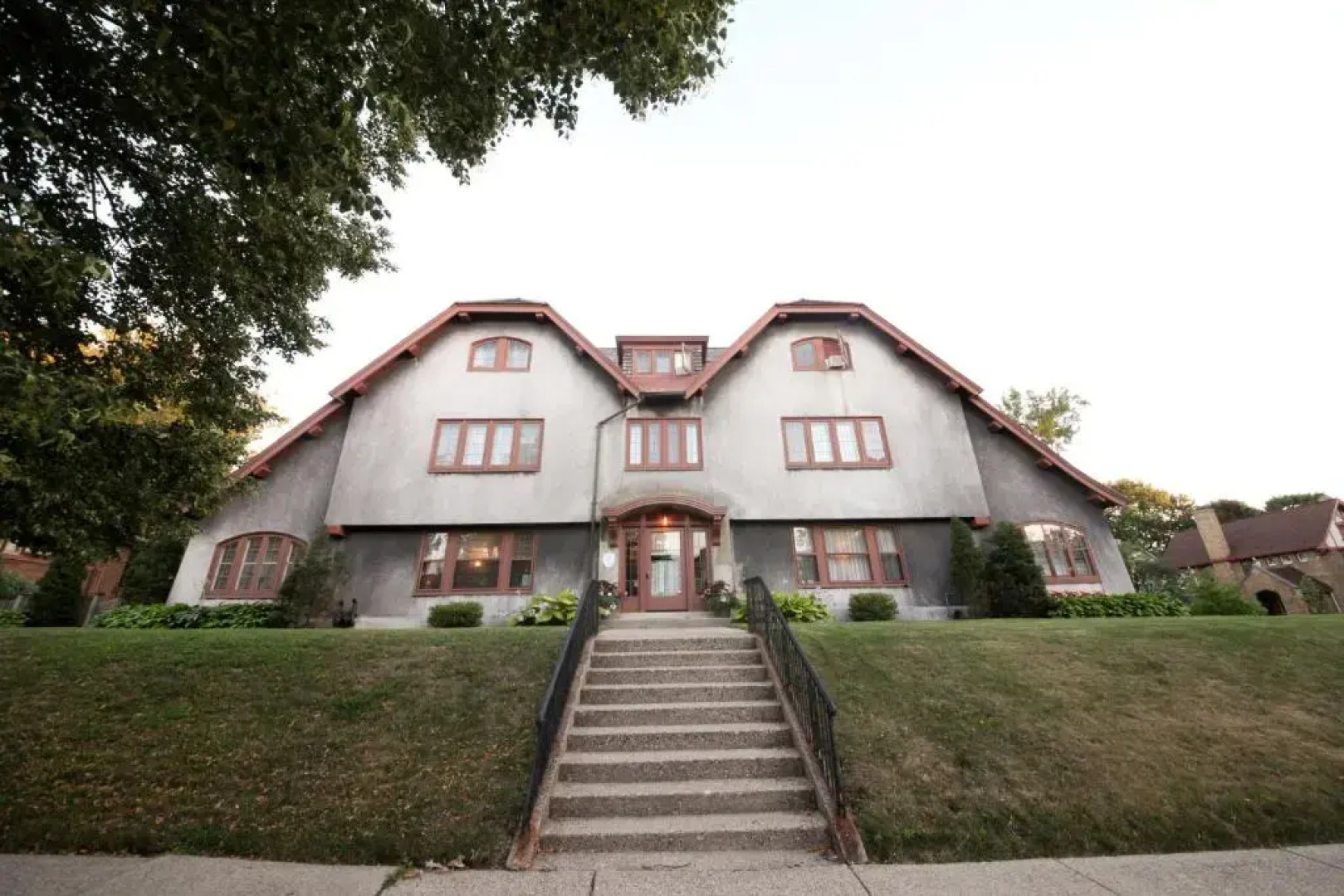 The Leonard at Logan House