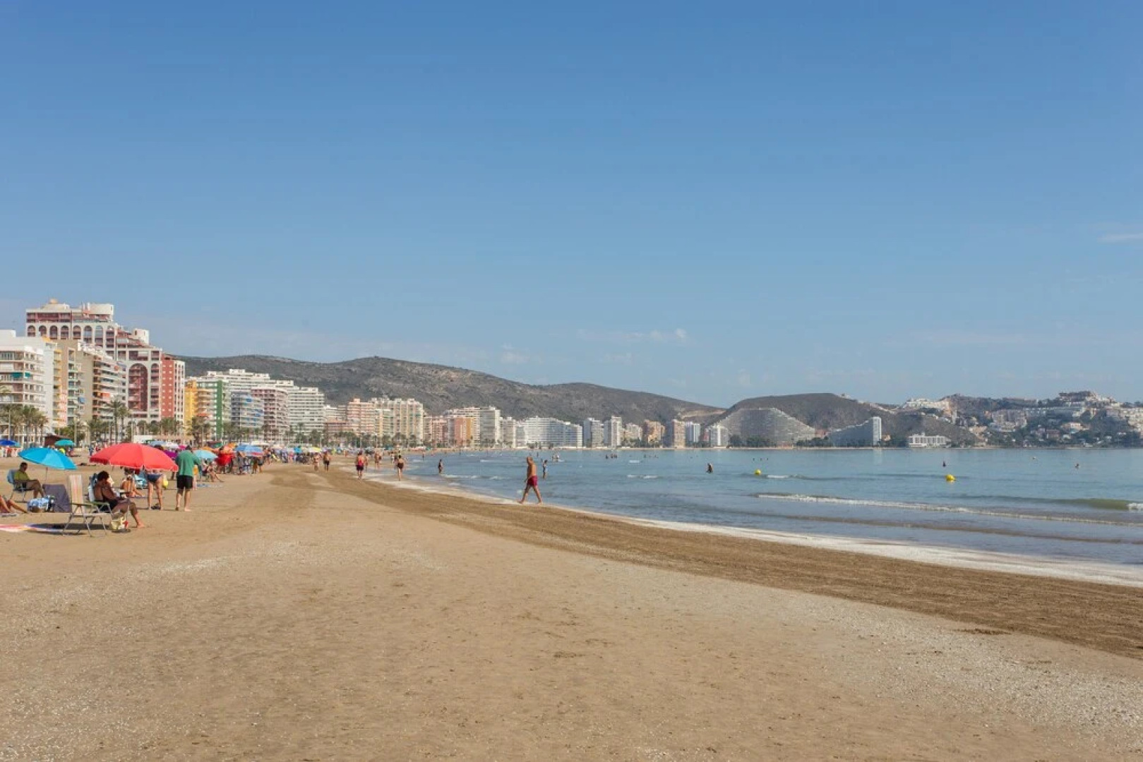 Ático dúplex en urbanización familiar