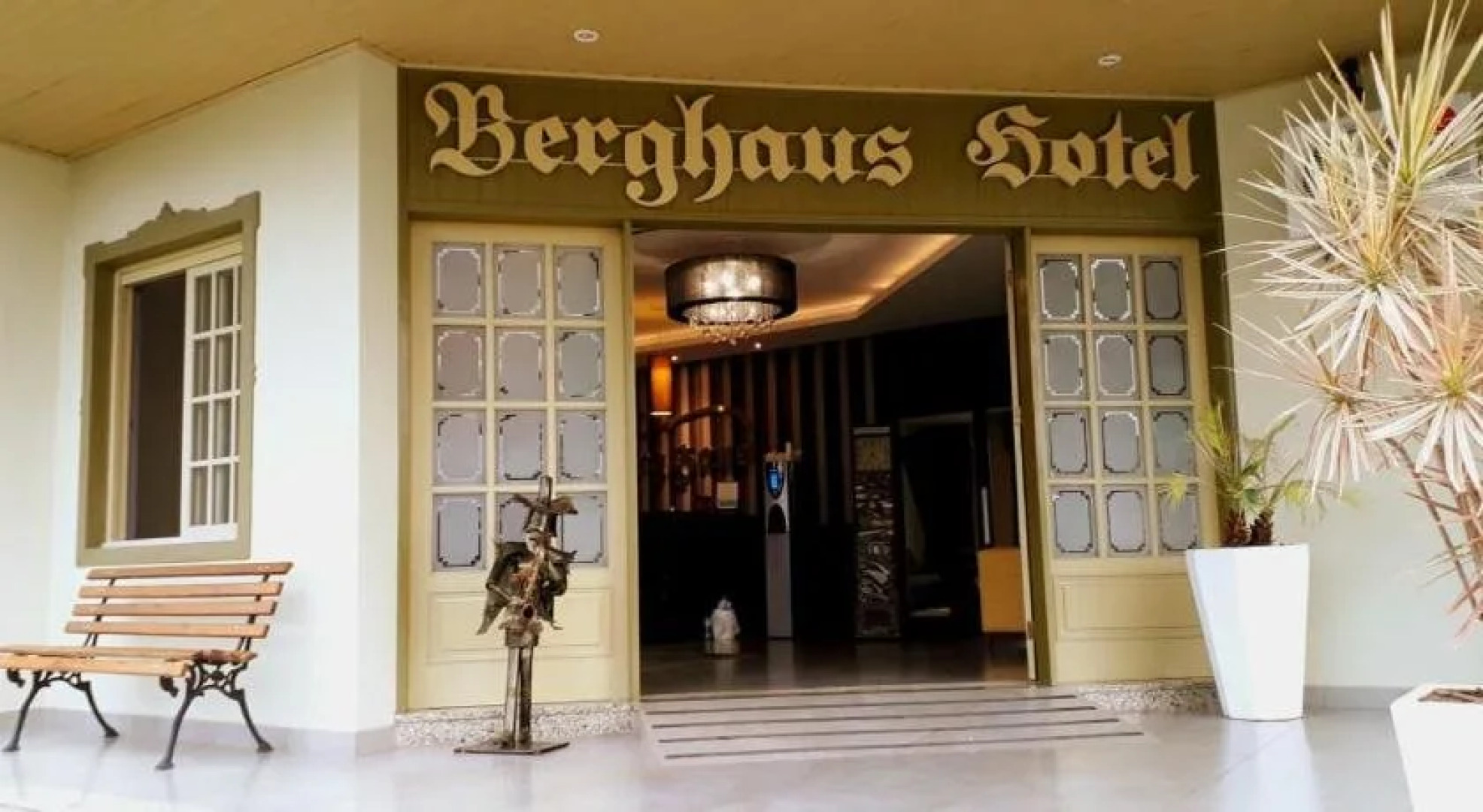 Berghaus Hotel