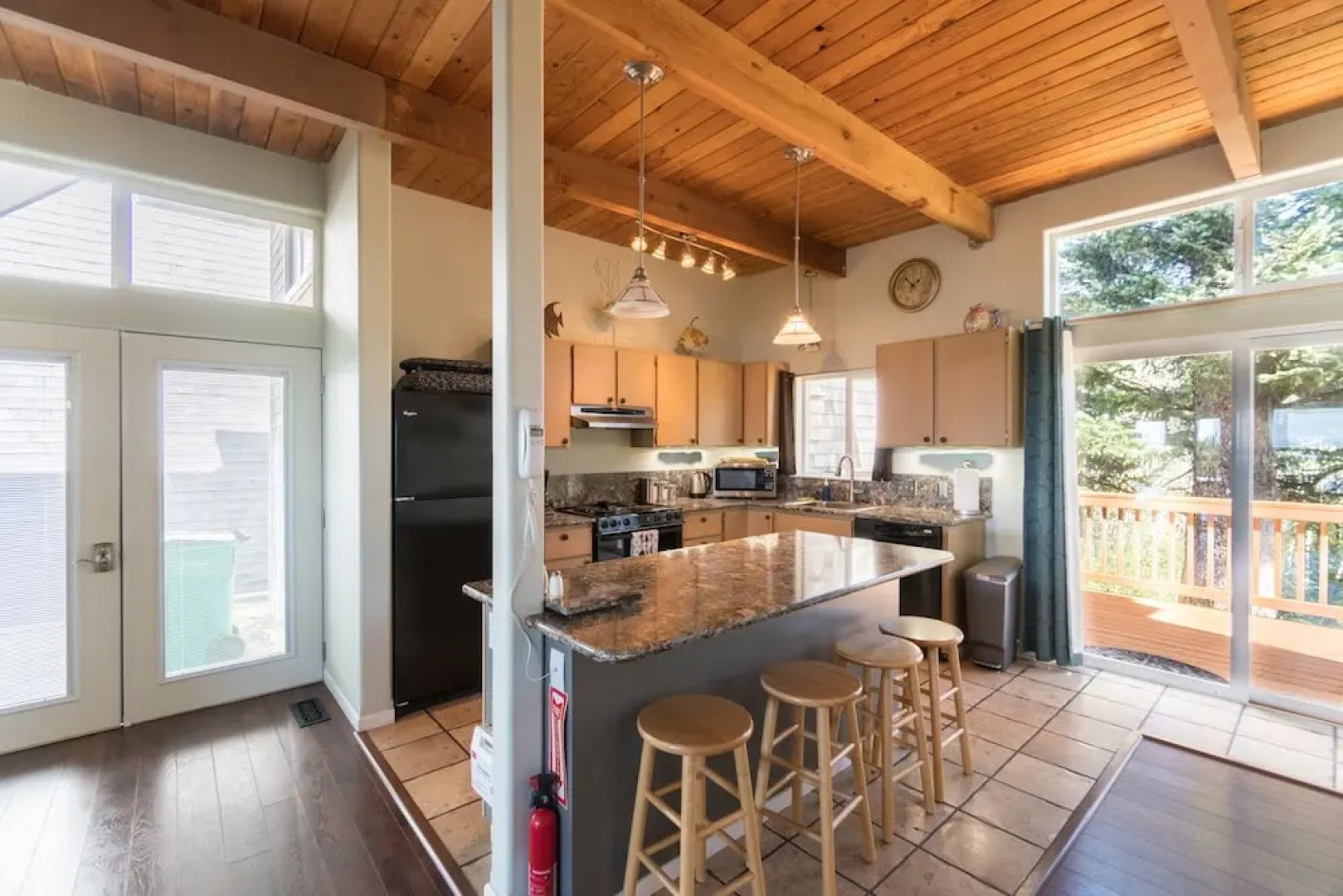 The Strand at Twin Rocks