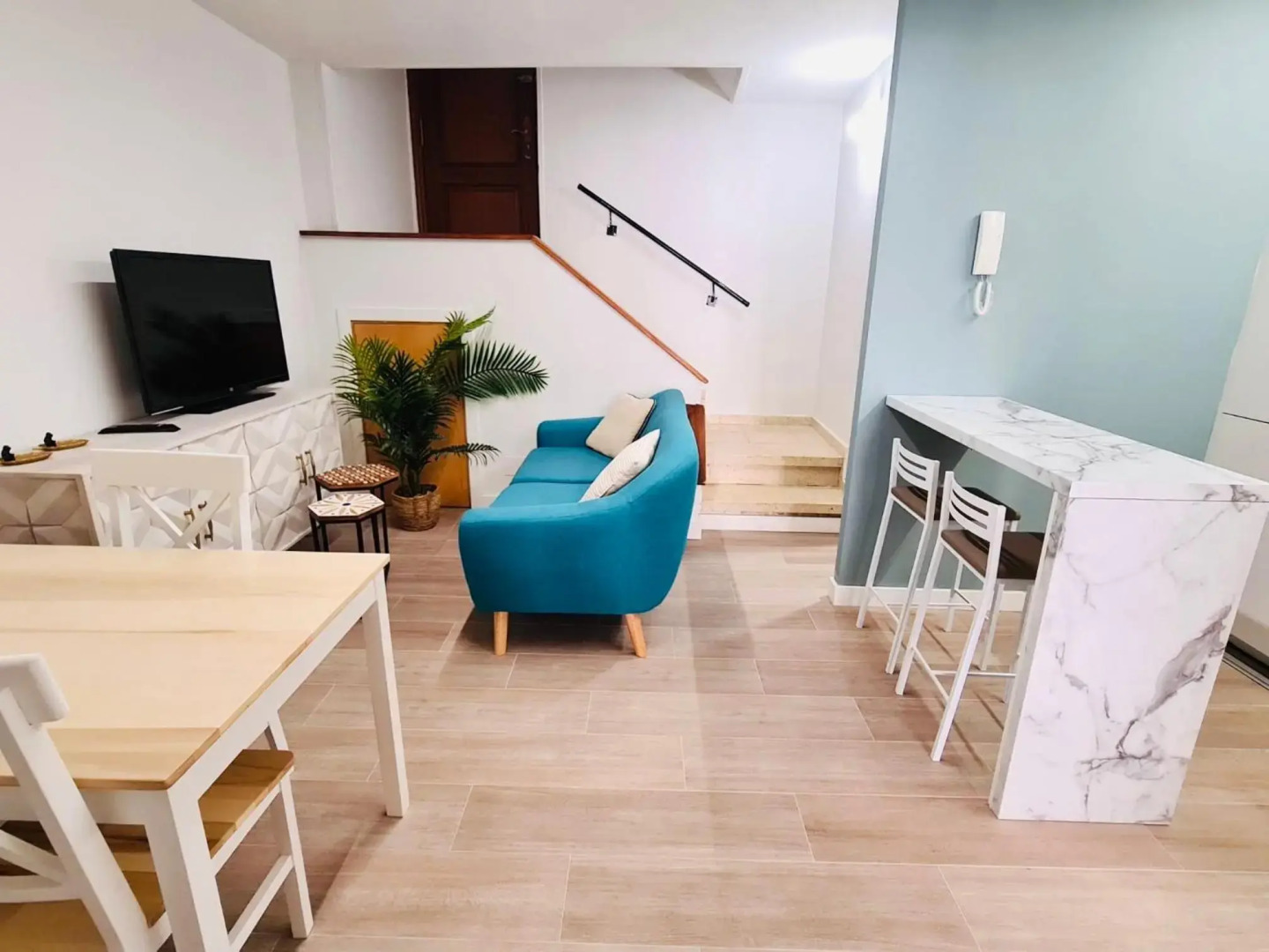 Peregrina Blue Family Suite