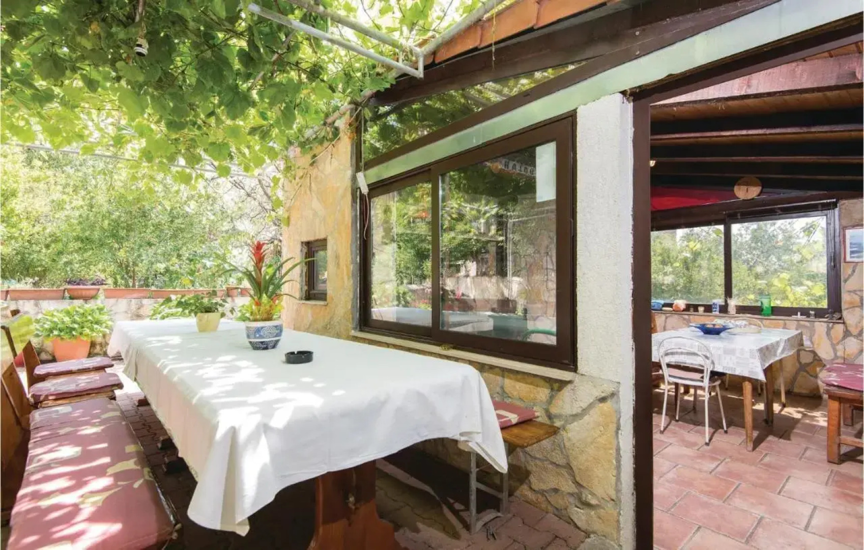 Five-Bedroom Holiday Home in Orebici