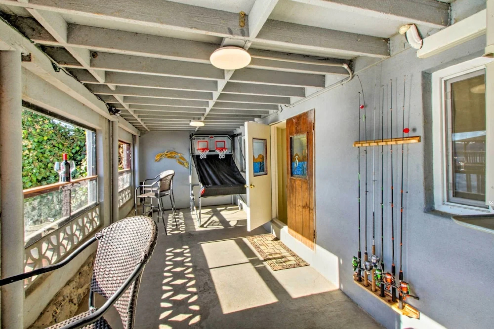 Lakefront Retreat w/ Dock, Paddle Boards & Kayaks!