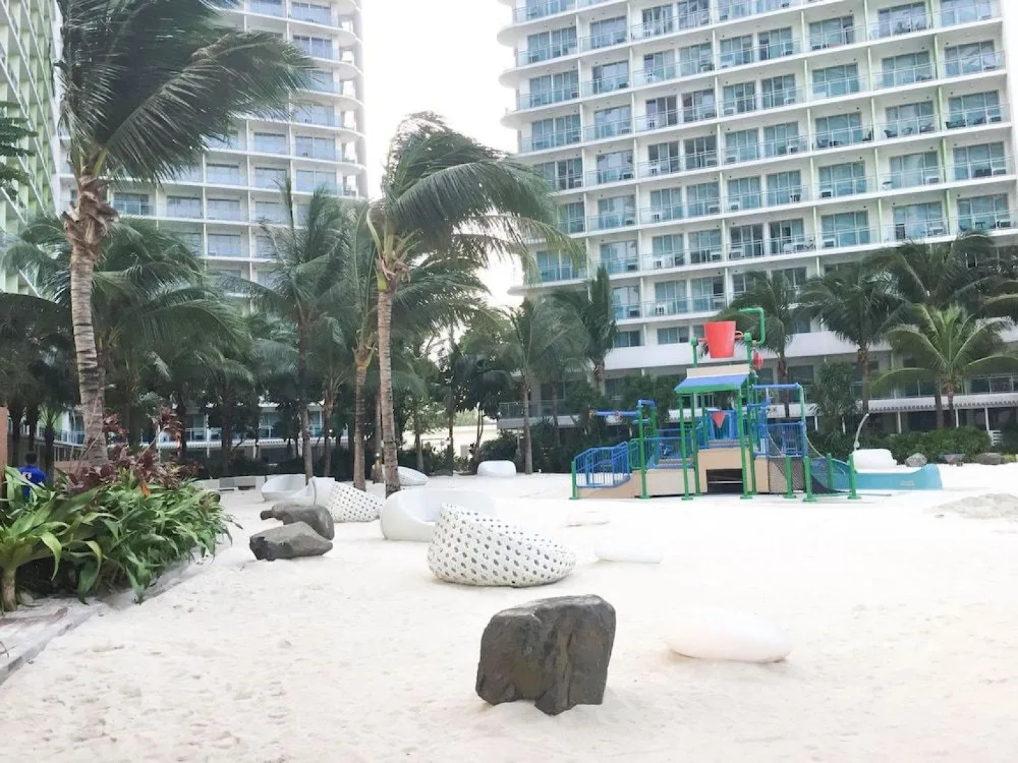 Azure Beach Club Paris Hilton