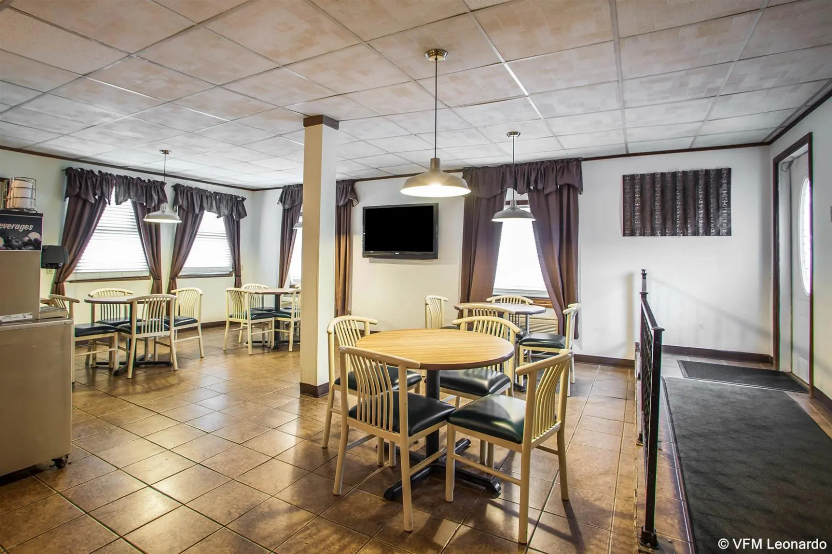 Economy Inn & Suites