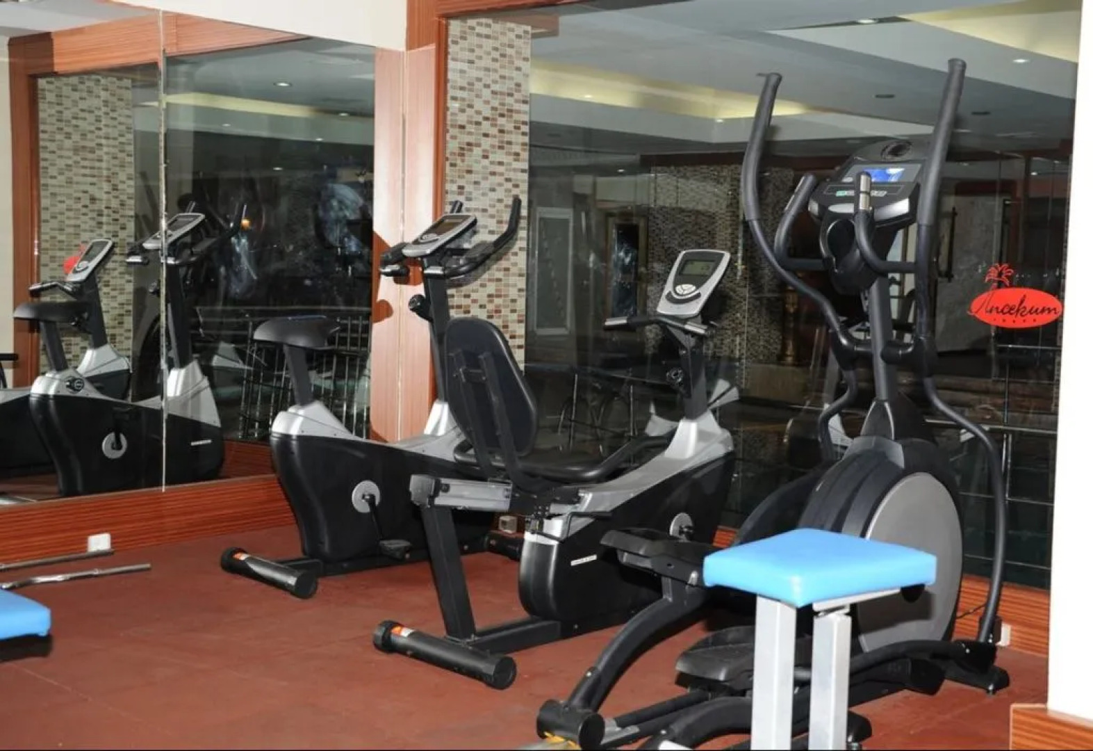 Oz Hotels İncekum Beach Resort