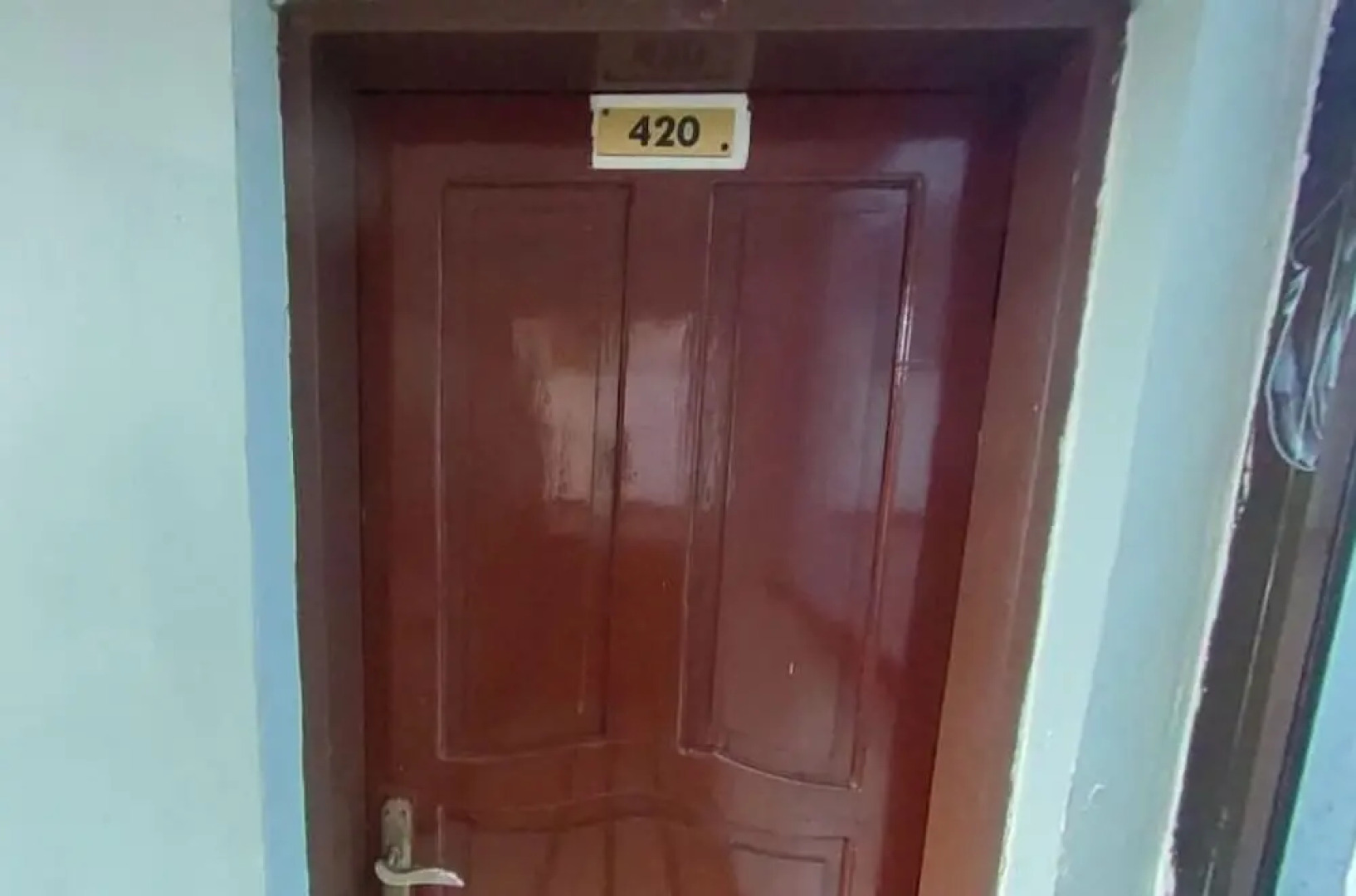 New Coffee Tree Hotel