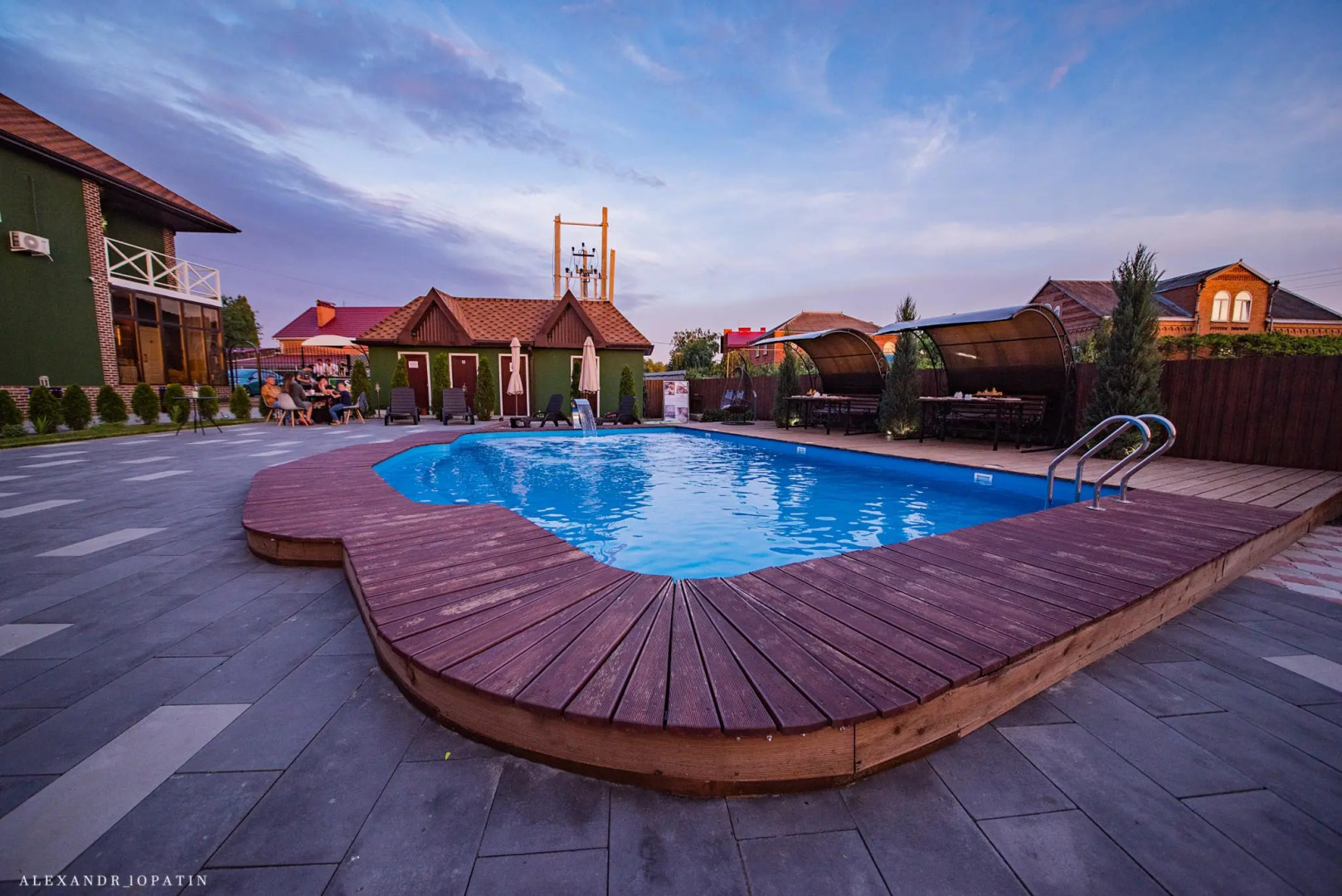 GreenHouse (ГринХаус)