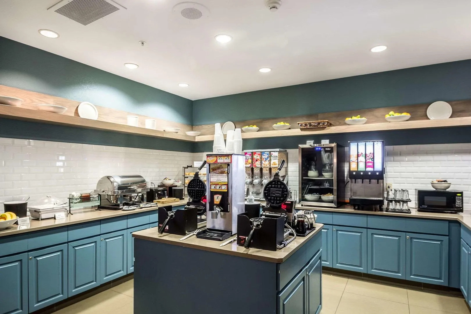 Country Inn & Suites by Radisson, Fond du Lac, WI