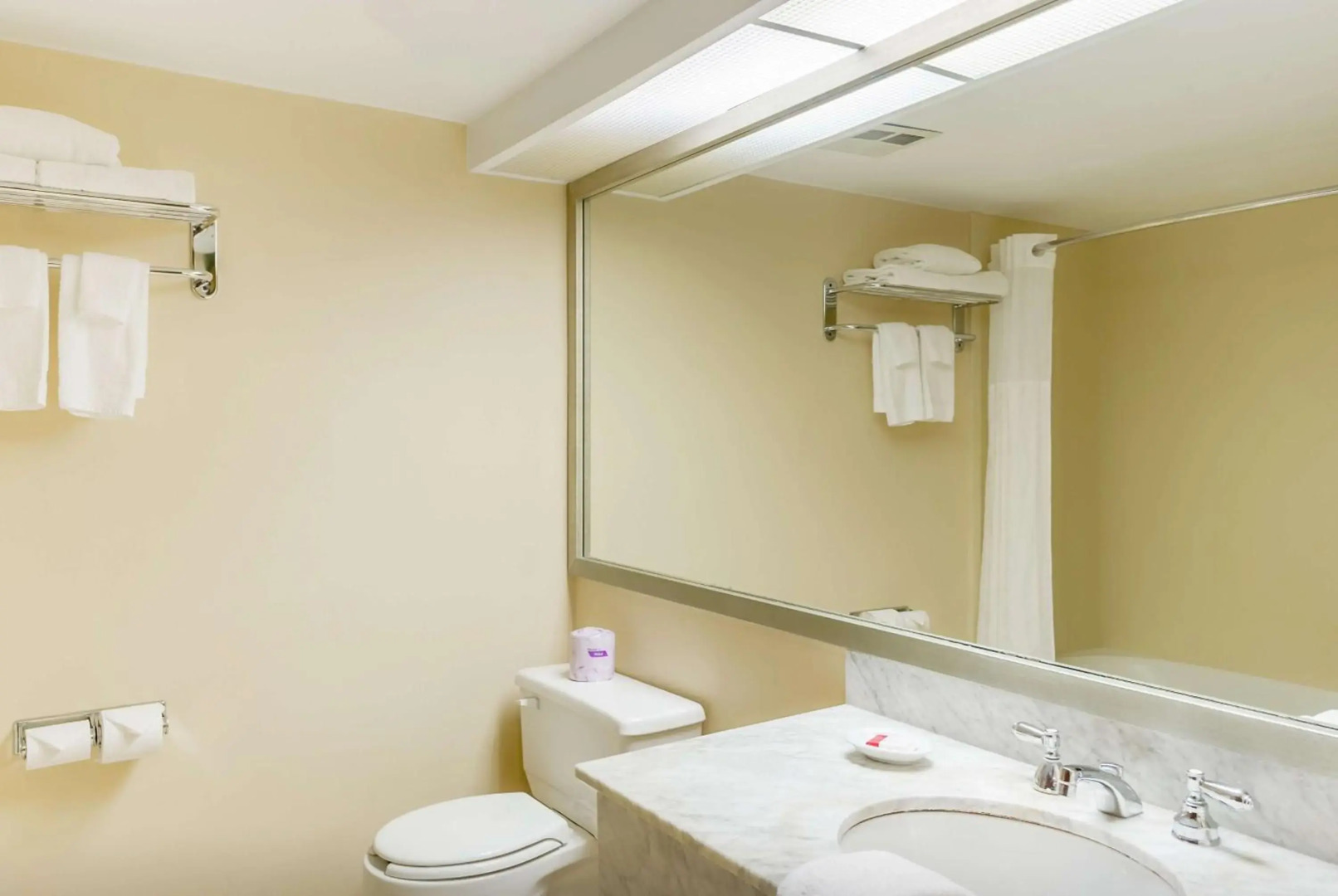 TownePlace Suites by Marriott Niagara Falls Canada