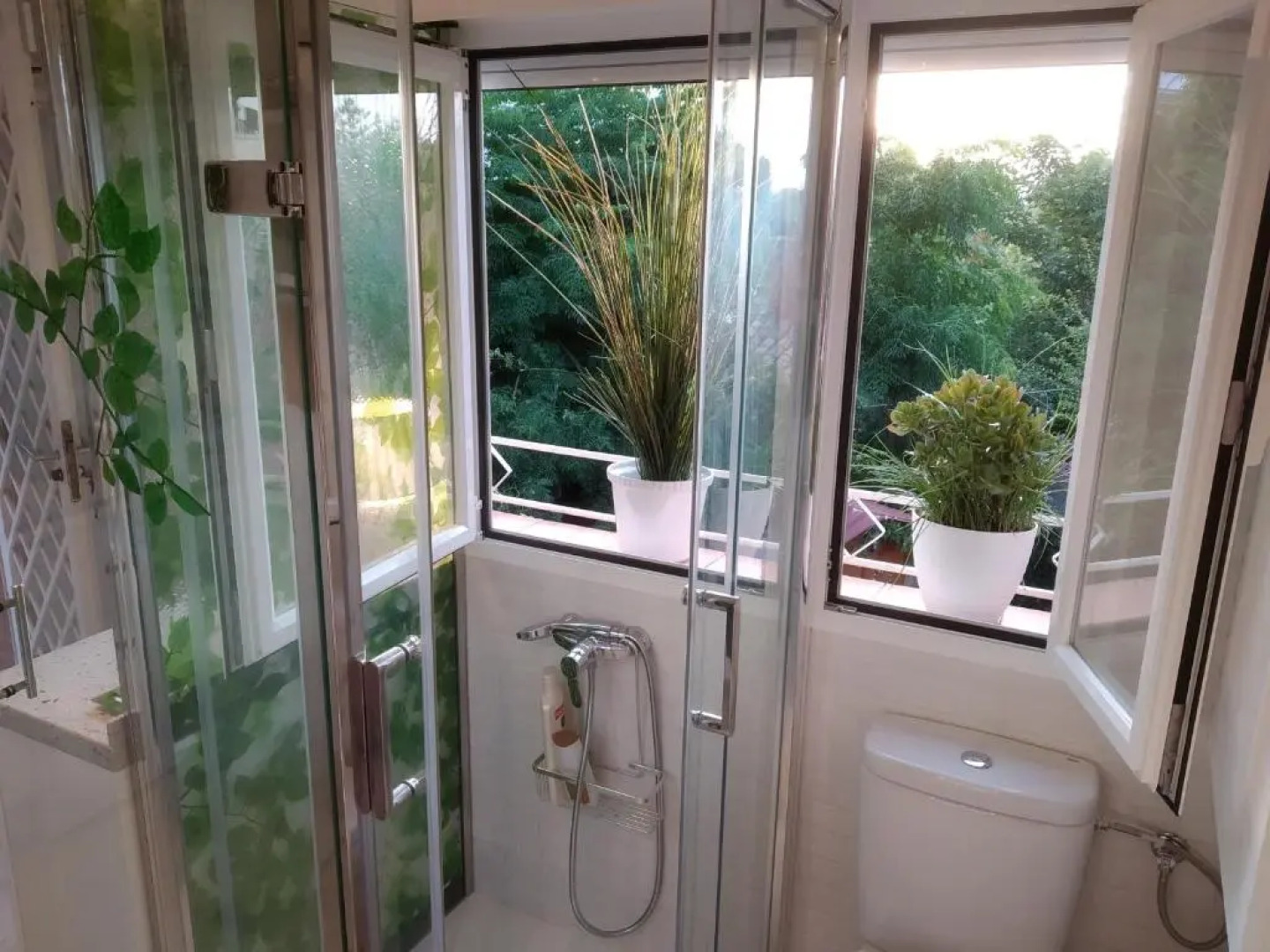 Apartamento con terraza y vistas al mar