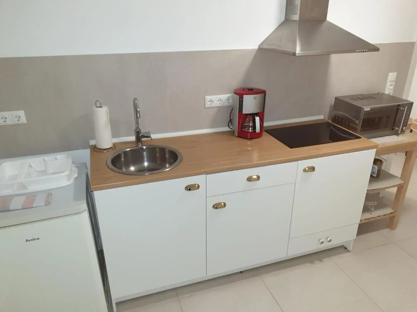 Schöne Wohnung über Wissen