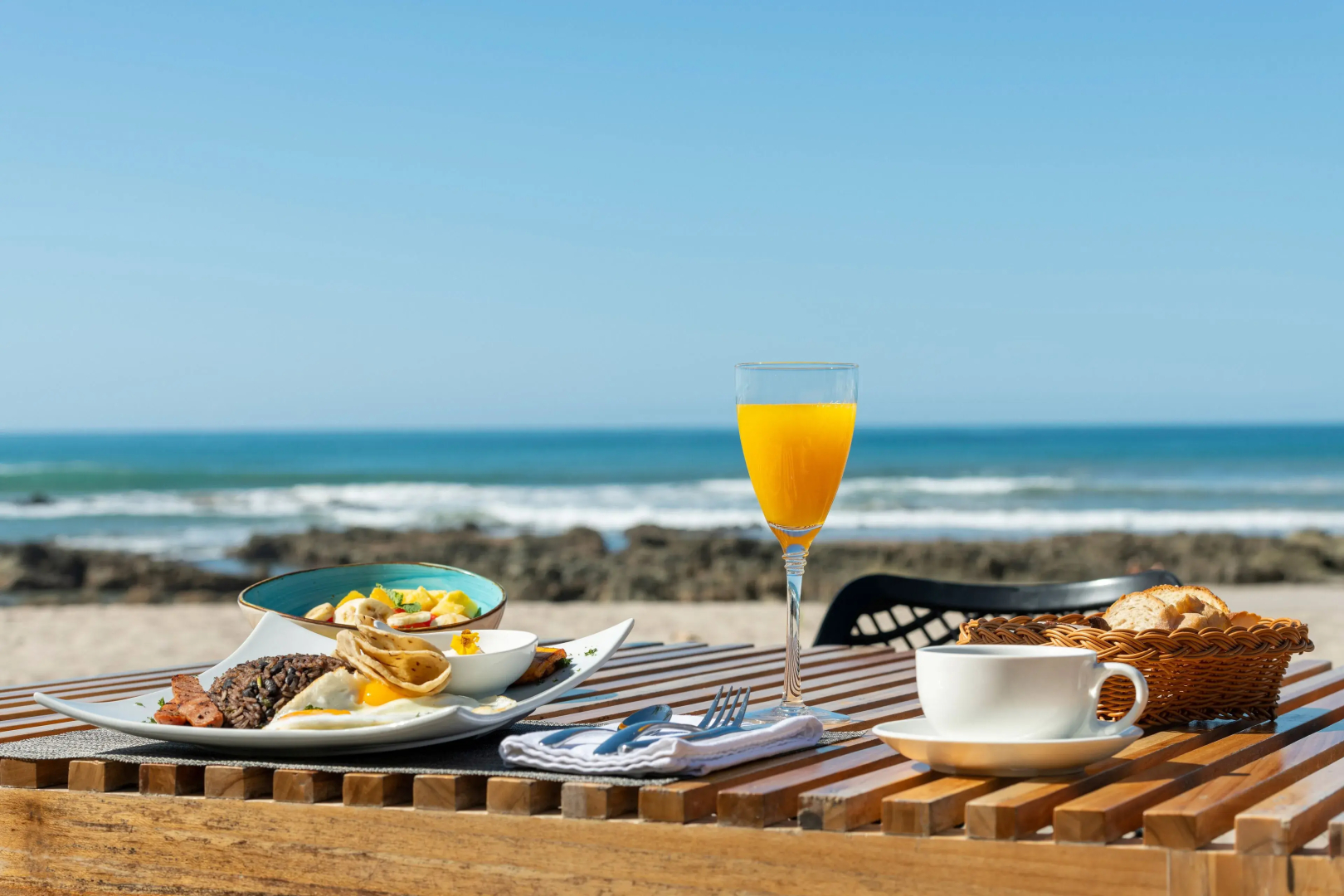 Hotel Nantipa - A Tico Beach Experience