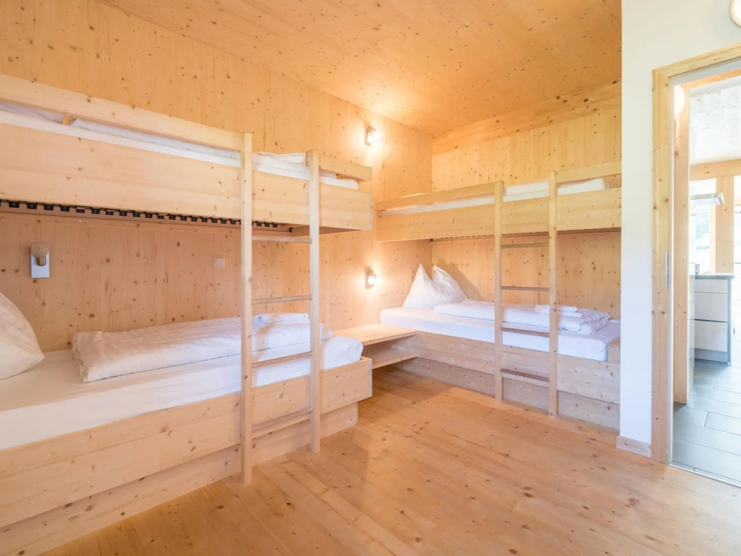 Chalet in Sankt Georgen on Ski Slopes