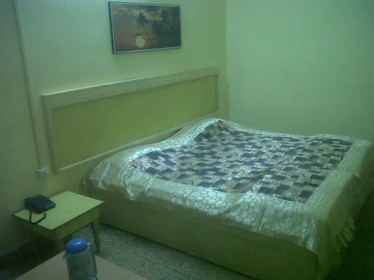 Raj Hotel