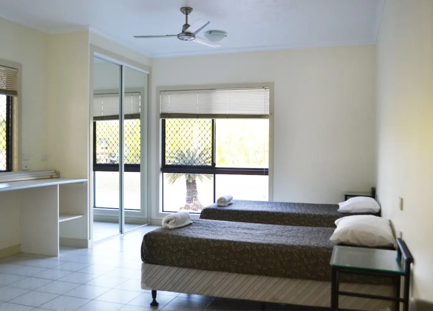 Hinchinbrook Marine Cove Resort