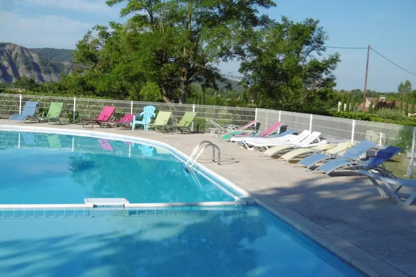 Bungalow With 2 Bedrooms in Ruoms, With Wonderful Mountain View, Shared Pool, Enclosed Garden