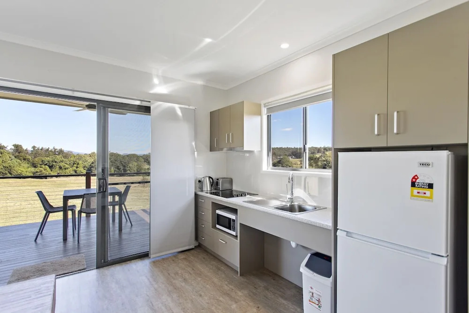 Valley Cabins By The Creek