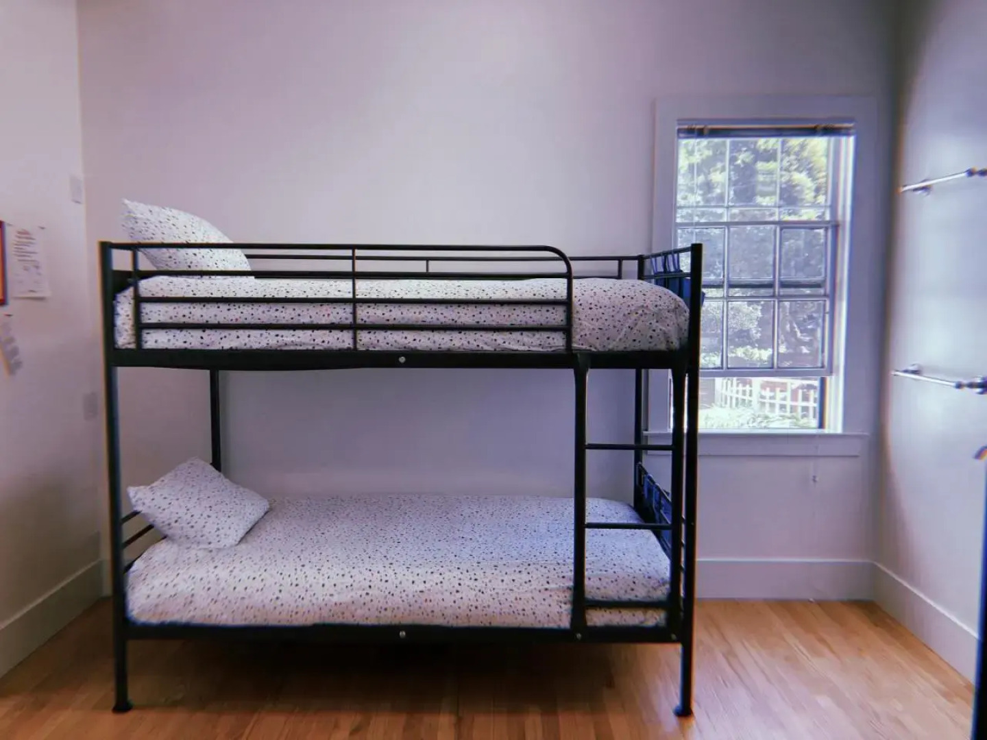 HI Santa Cruz Hostel