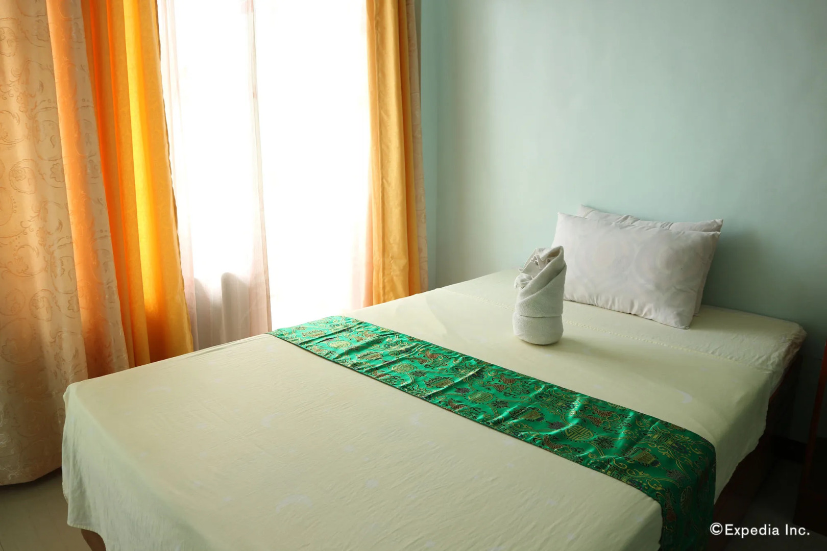 Westville Tourist Inn