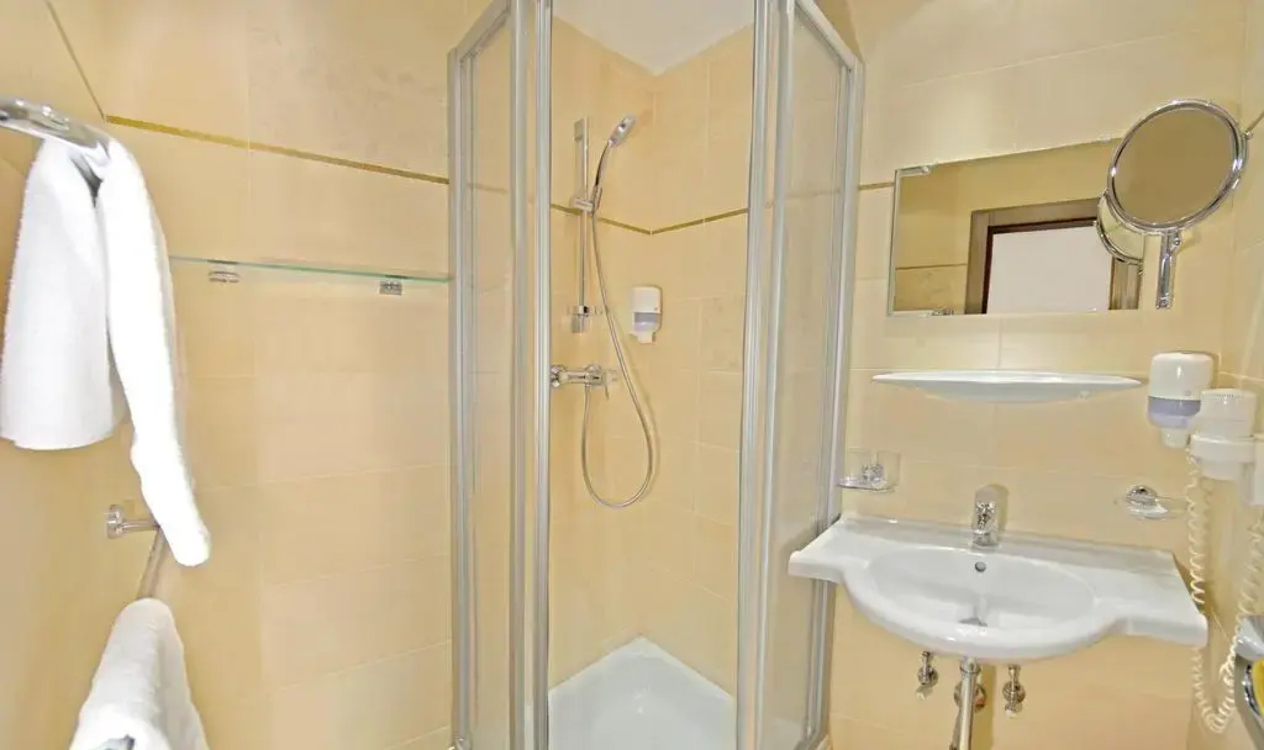 Sport & Spa Hotel Strass