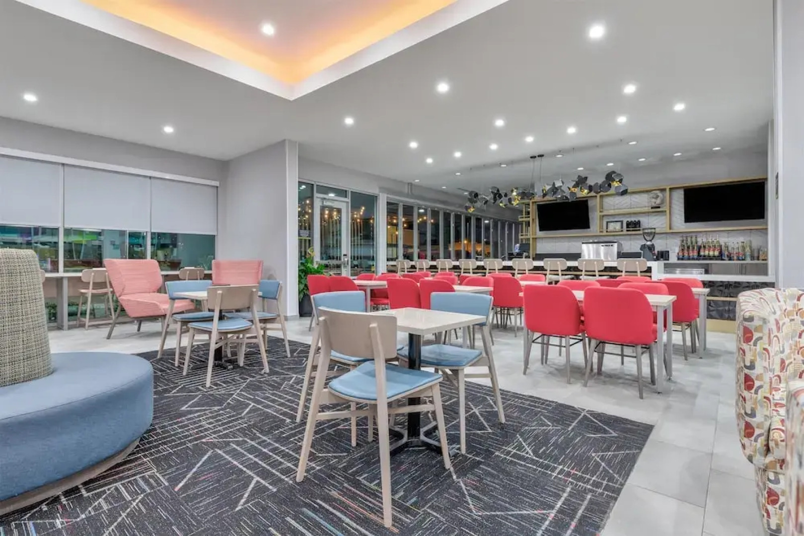 Home2 Suites by Hilton Paris