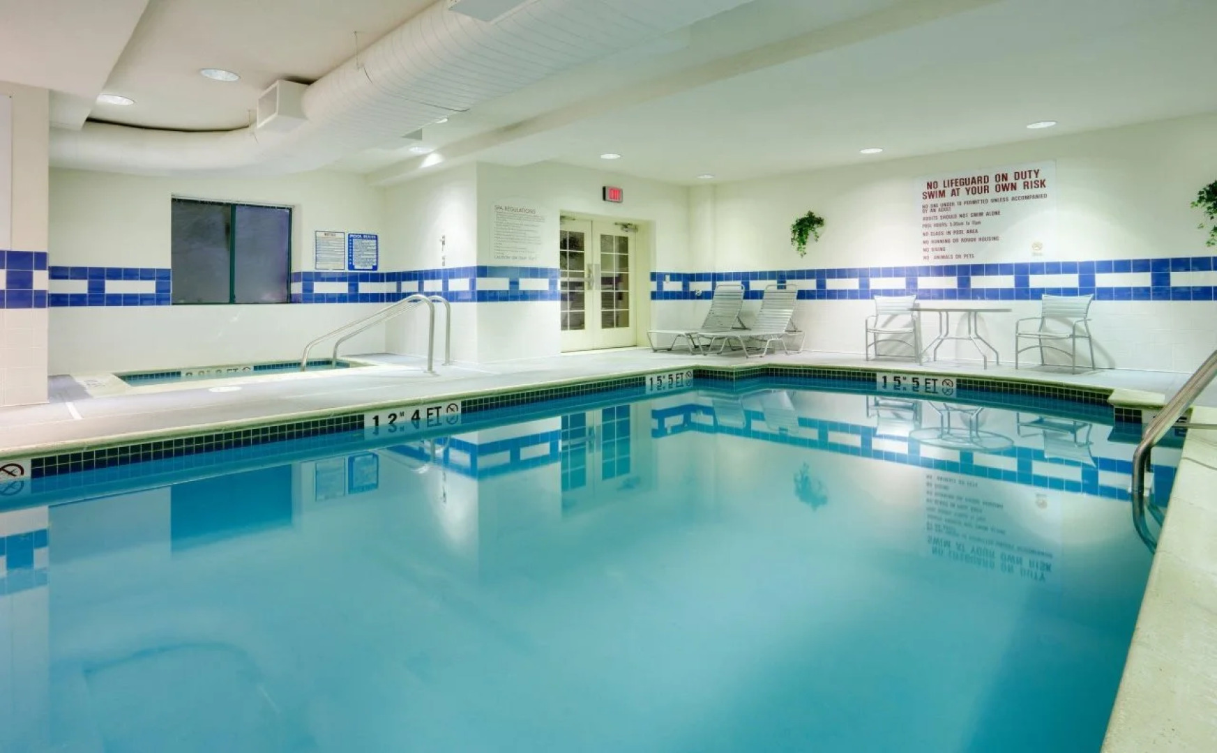 Holiday Inn Express Hotel & Suites Warwick-Providence (Arpt) by IHG