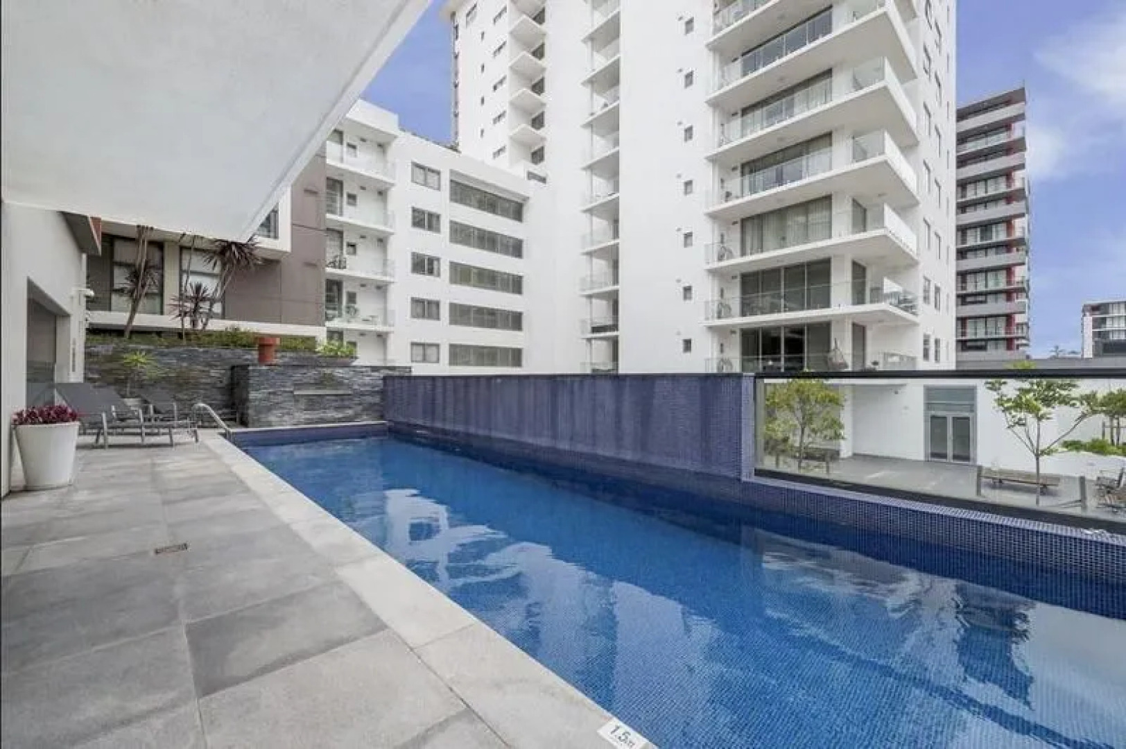 Executive 2 Bedroom Wollongong Apartment