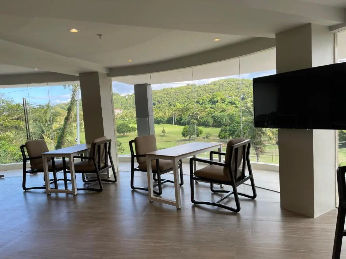 Canyon Hotels & Resorts Boracay