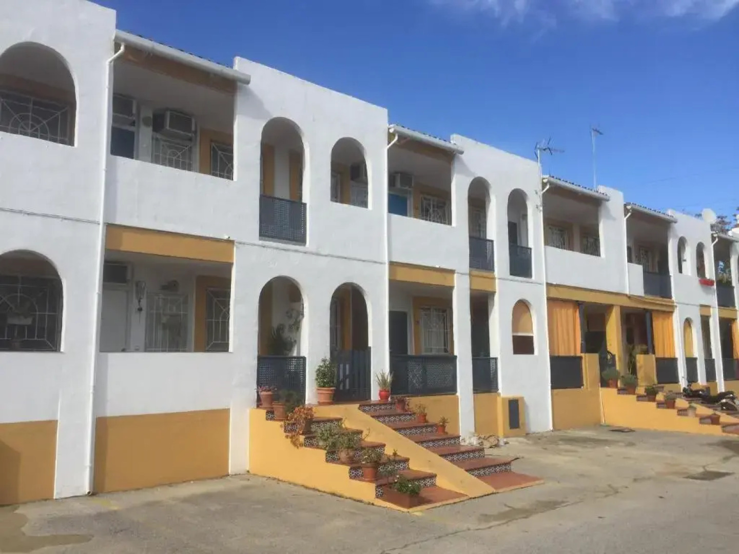 Habitaciones Turisticas Las Brisas