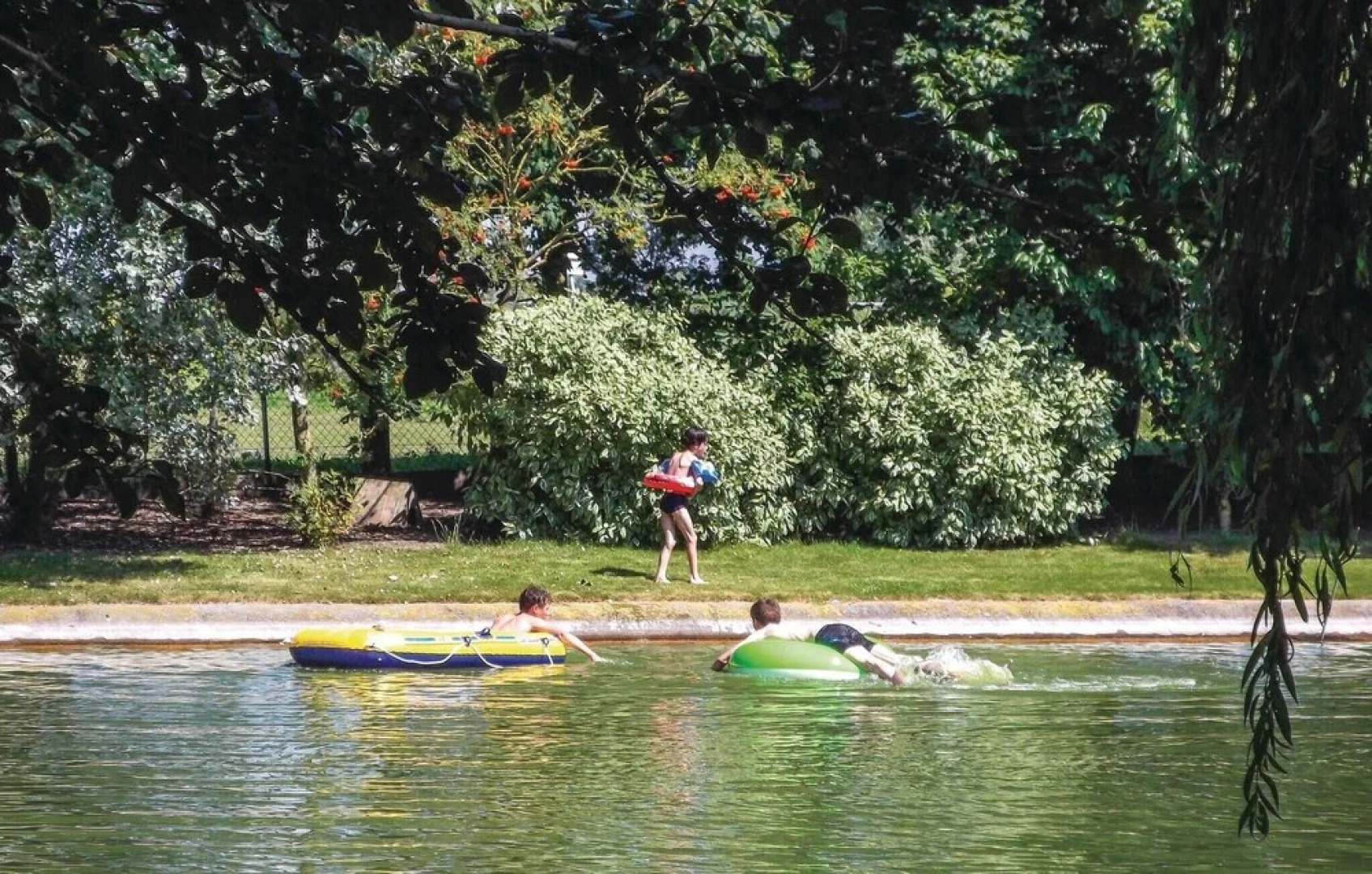 Nice Home in Lo-reninge With 6 Bedrooms, Jacuzzi and Wifi