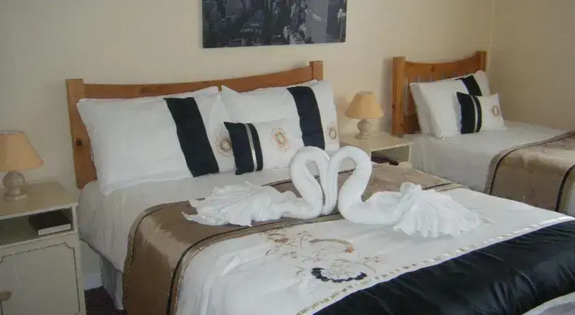 Attyrory Lodge Tourist Accommodation B&B