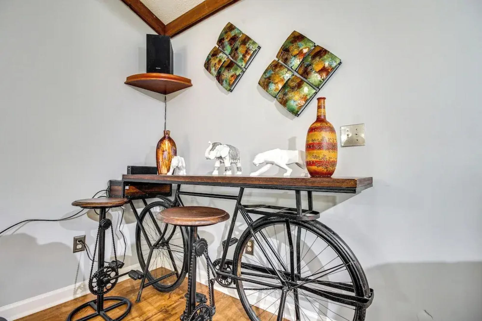 Pool + Gameroom: Family Fun Retreat in Hinesville!