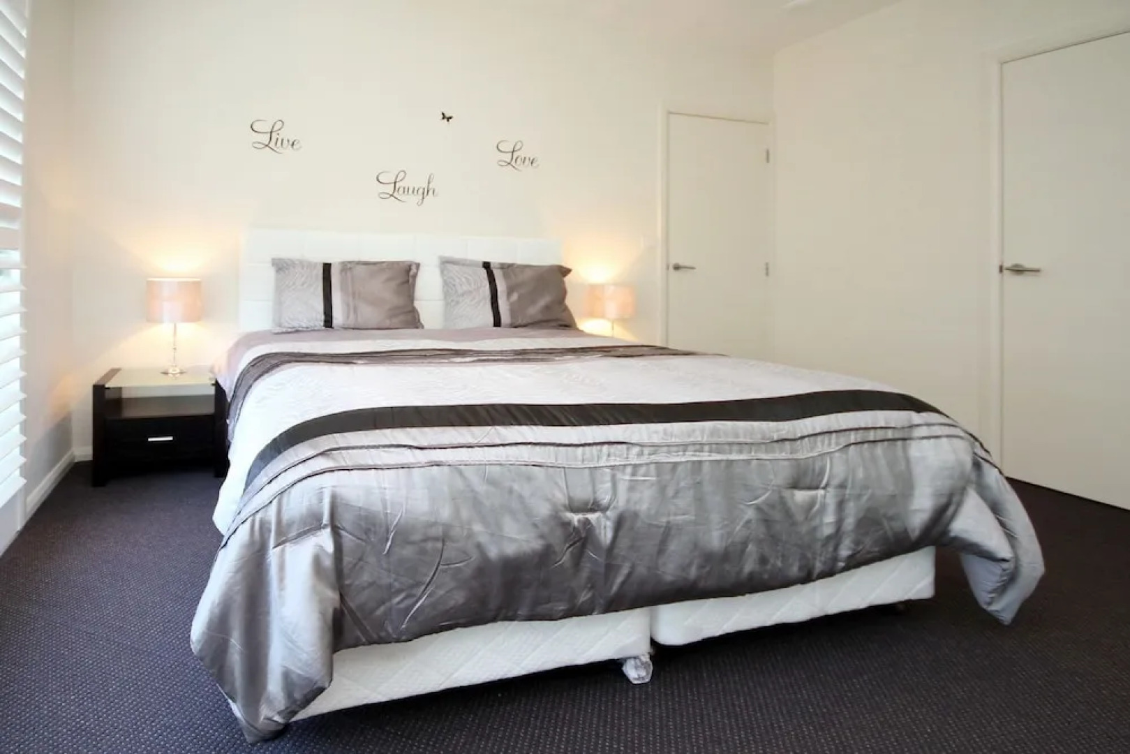 Pacific Blue Apartment 258, 265 Sandy Point Road