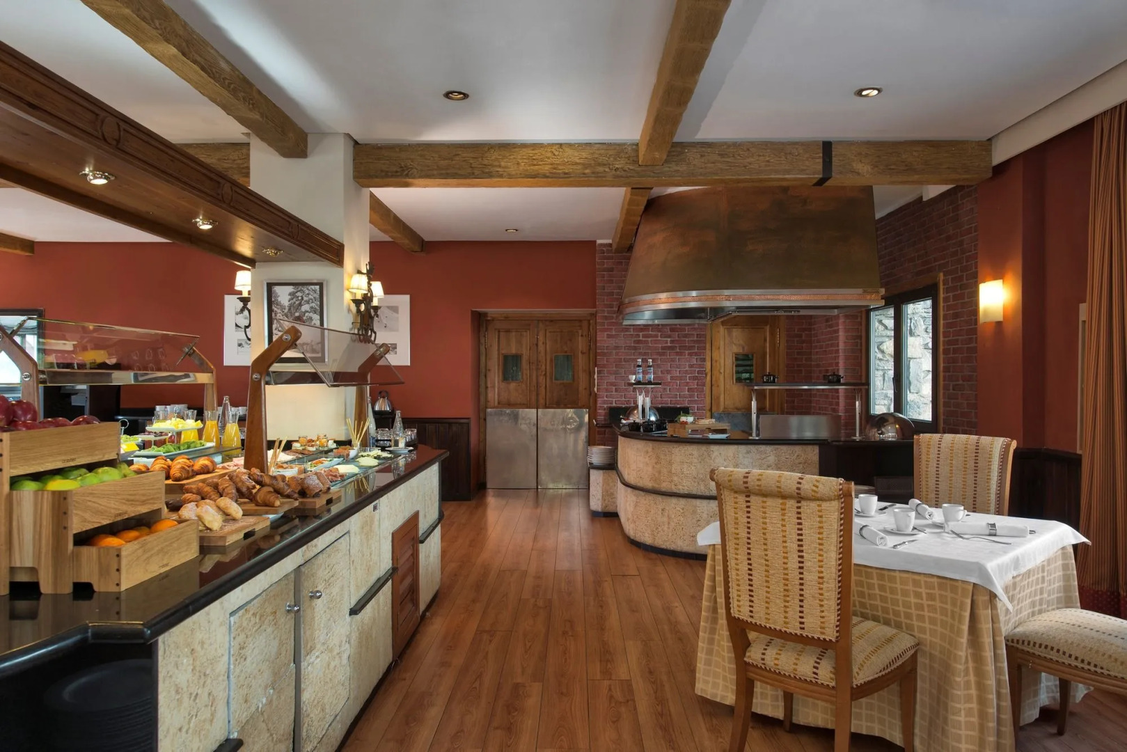 Eurostars Royal Tanau