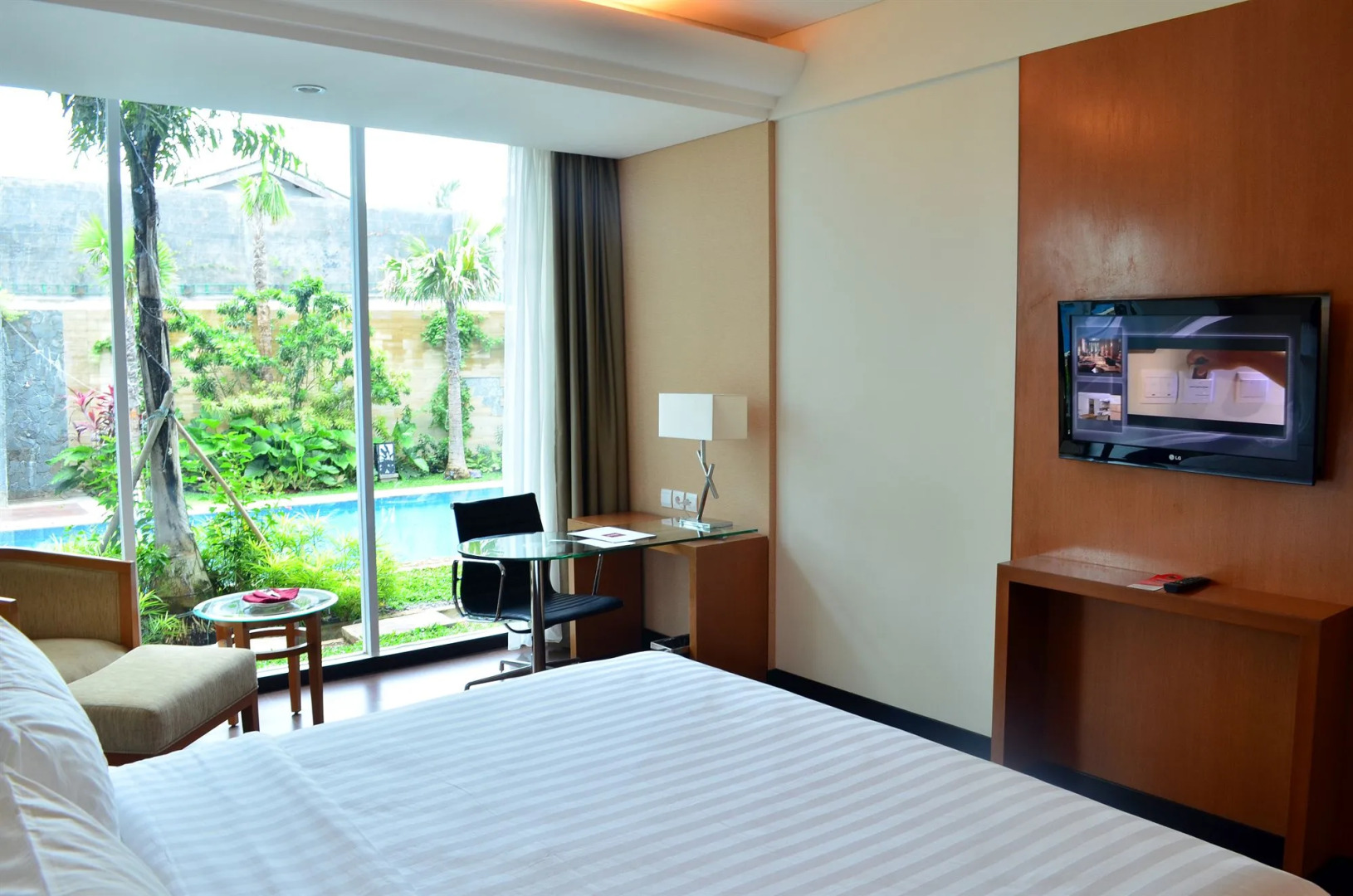 Emersia Hotel & Resort