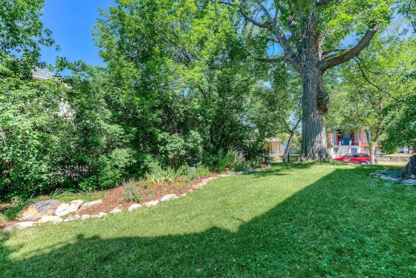 Sanders - Helena's Bed and Breakfast