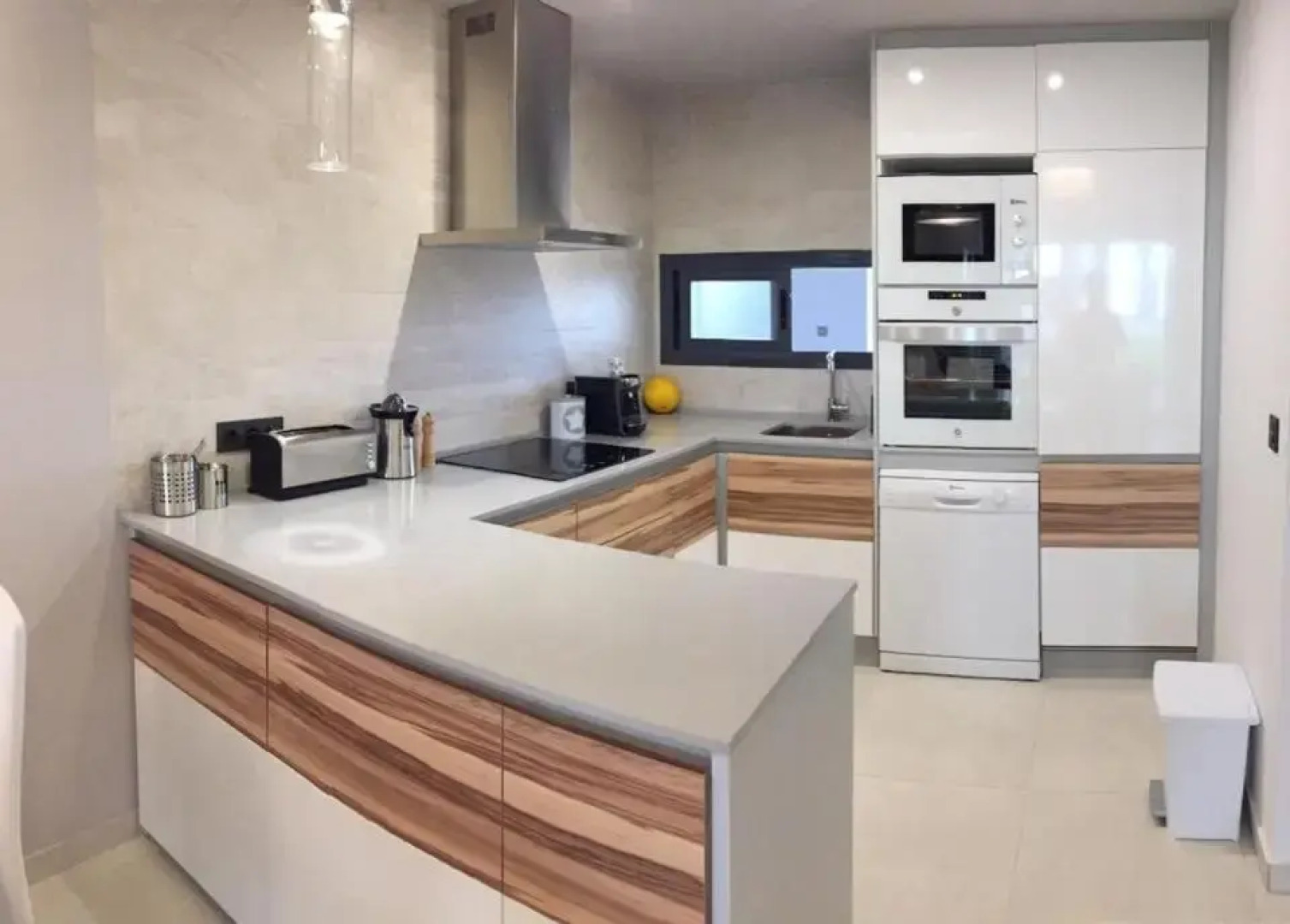 Oasis Beach X app 25