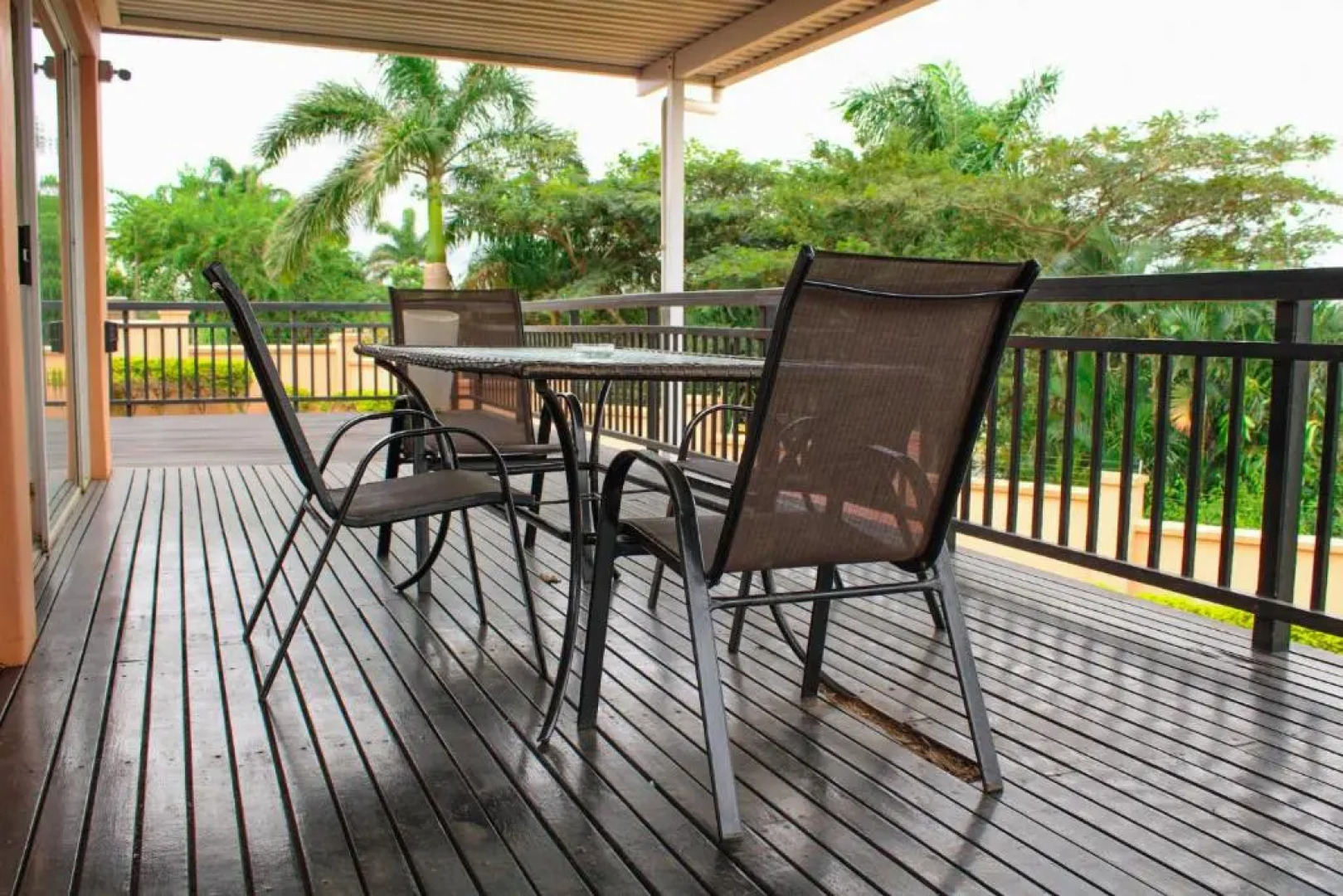 Seaview Executive Guest House