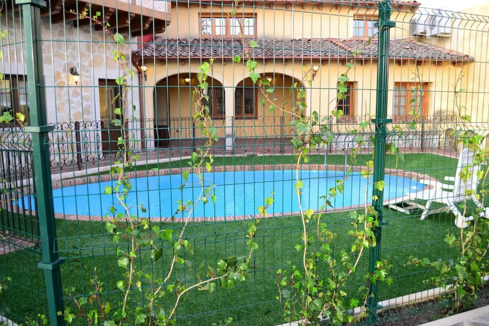 Apartamentos Turísticos El Nogal