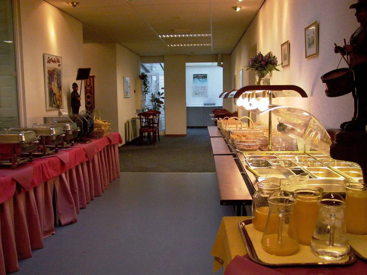 Rho Hotel