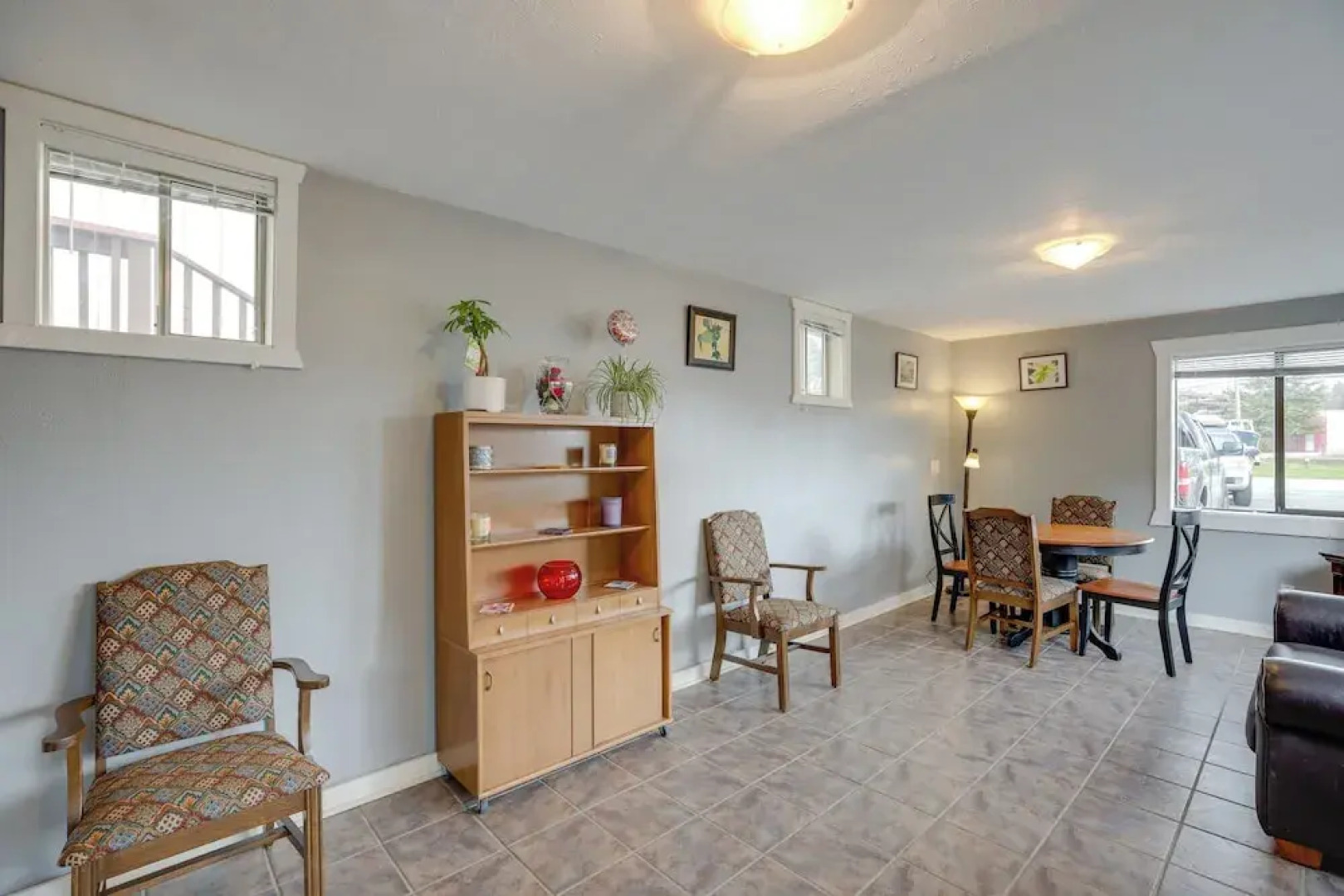 Hilltop Hideout w/ Sweeping Birch Bay Views