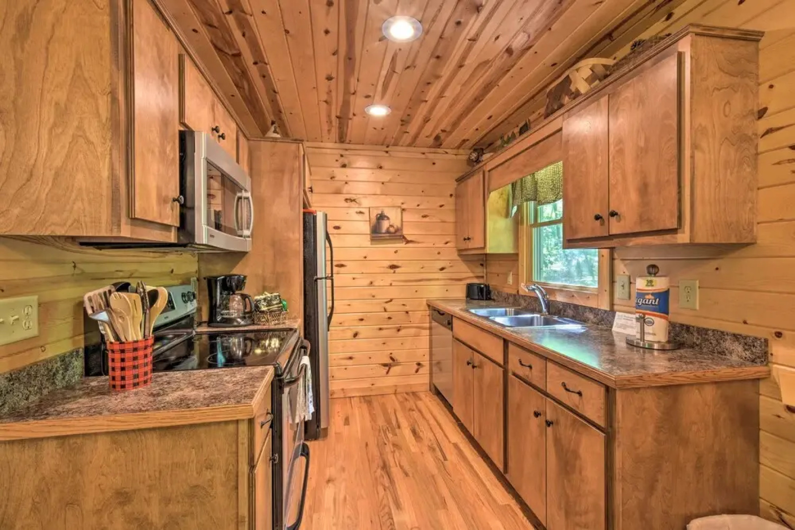 The Bear Paw at the Sautee Mountain Retreat