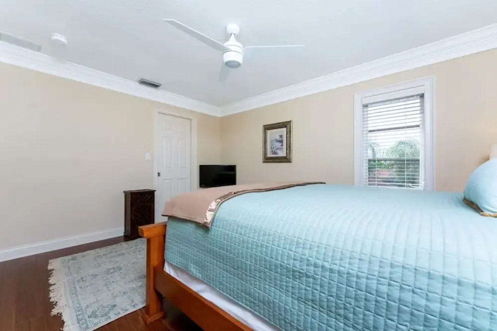 Hibiscus Heated Pool Private Dock Bikes Kayaks Walk to Fishermen s Village