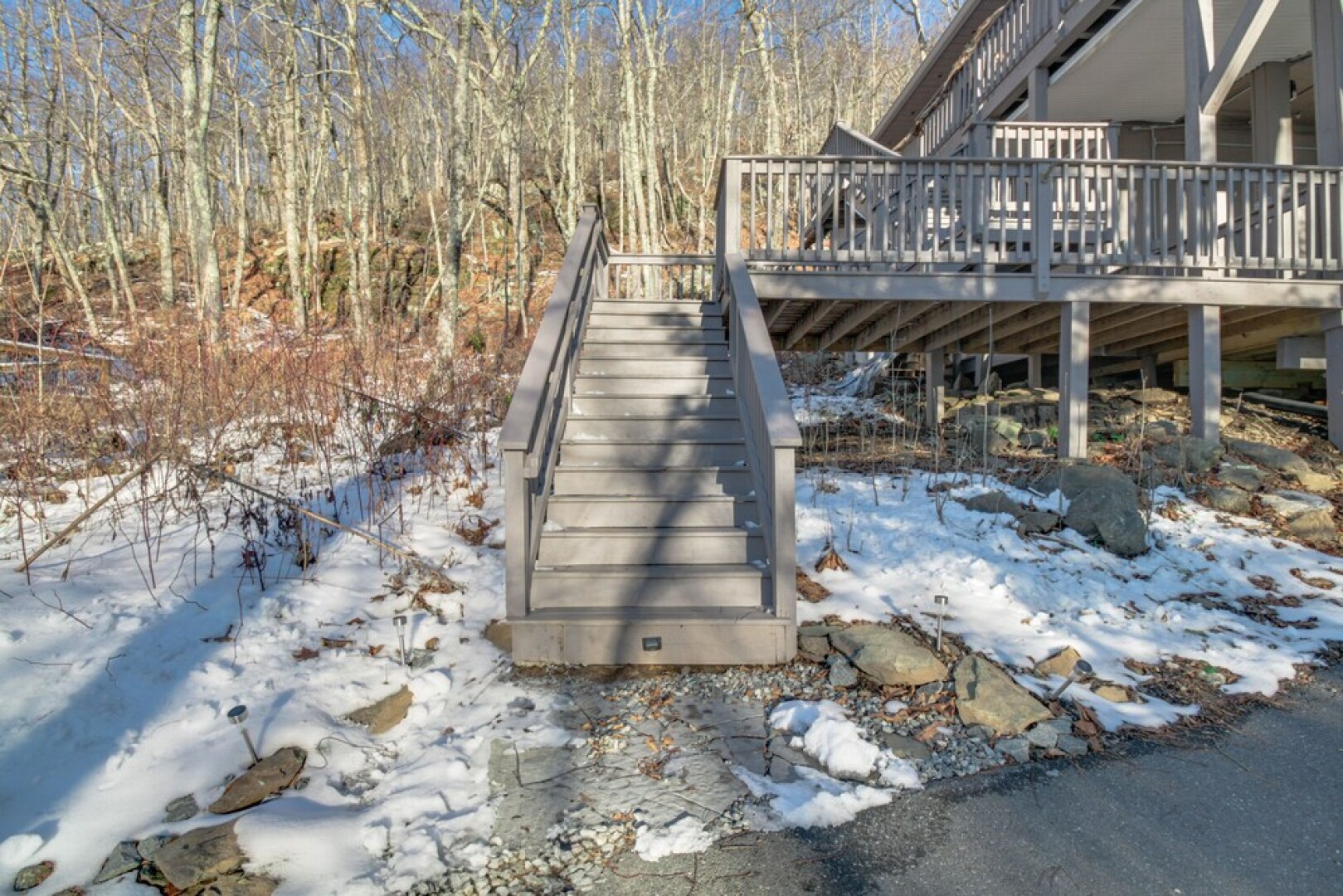 Rustic Getaway With Fireplace - Walk to Slopes!