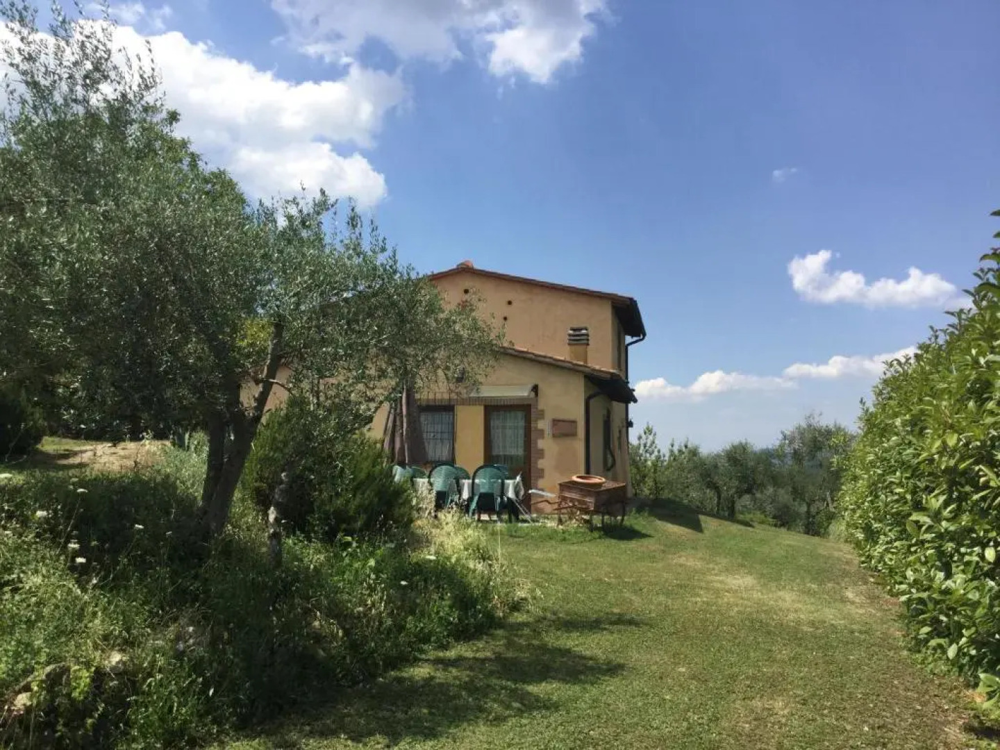 Villa with private swimming pool and garden in quiet area, panoramic views