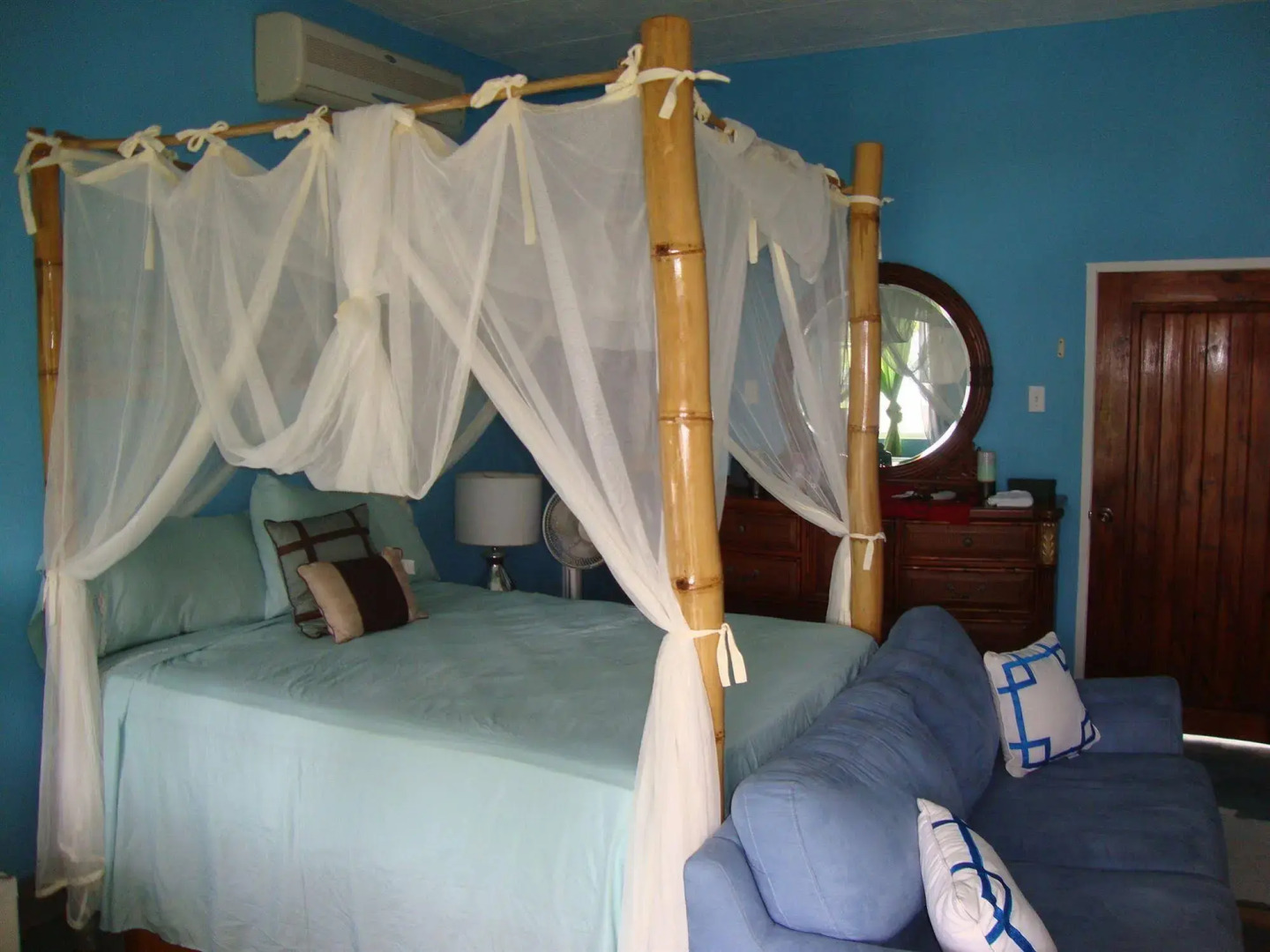 By the Sea Vacation Home and Villa