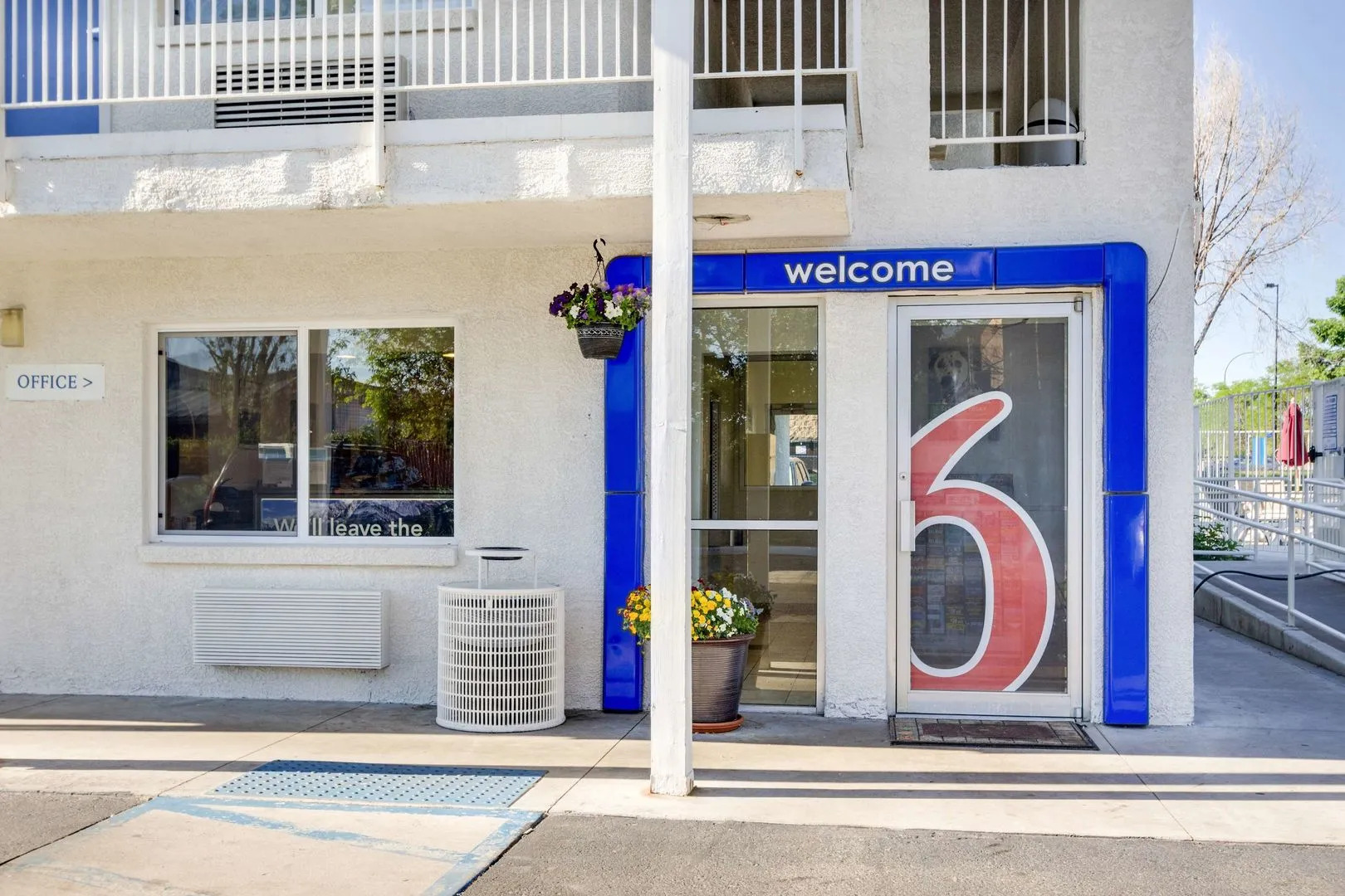 Motel 6 – Lakewood, CO