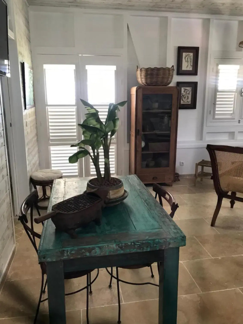 Villa 1 de standing 80m2 avec piscine et vue imprenable sur la mer et sur la campagne